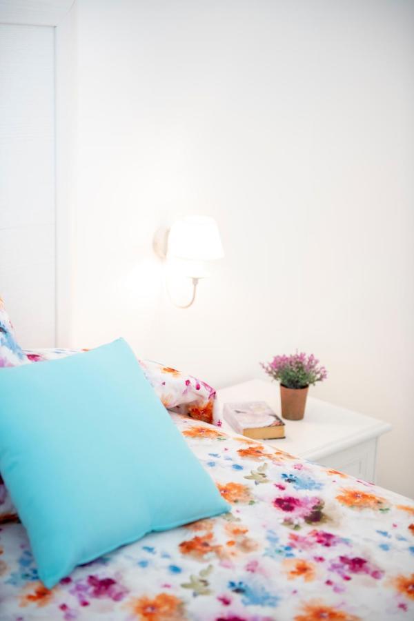 Appartamento Casa Lucienne Positano Esterno foto